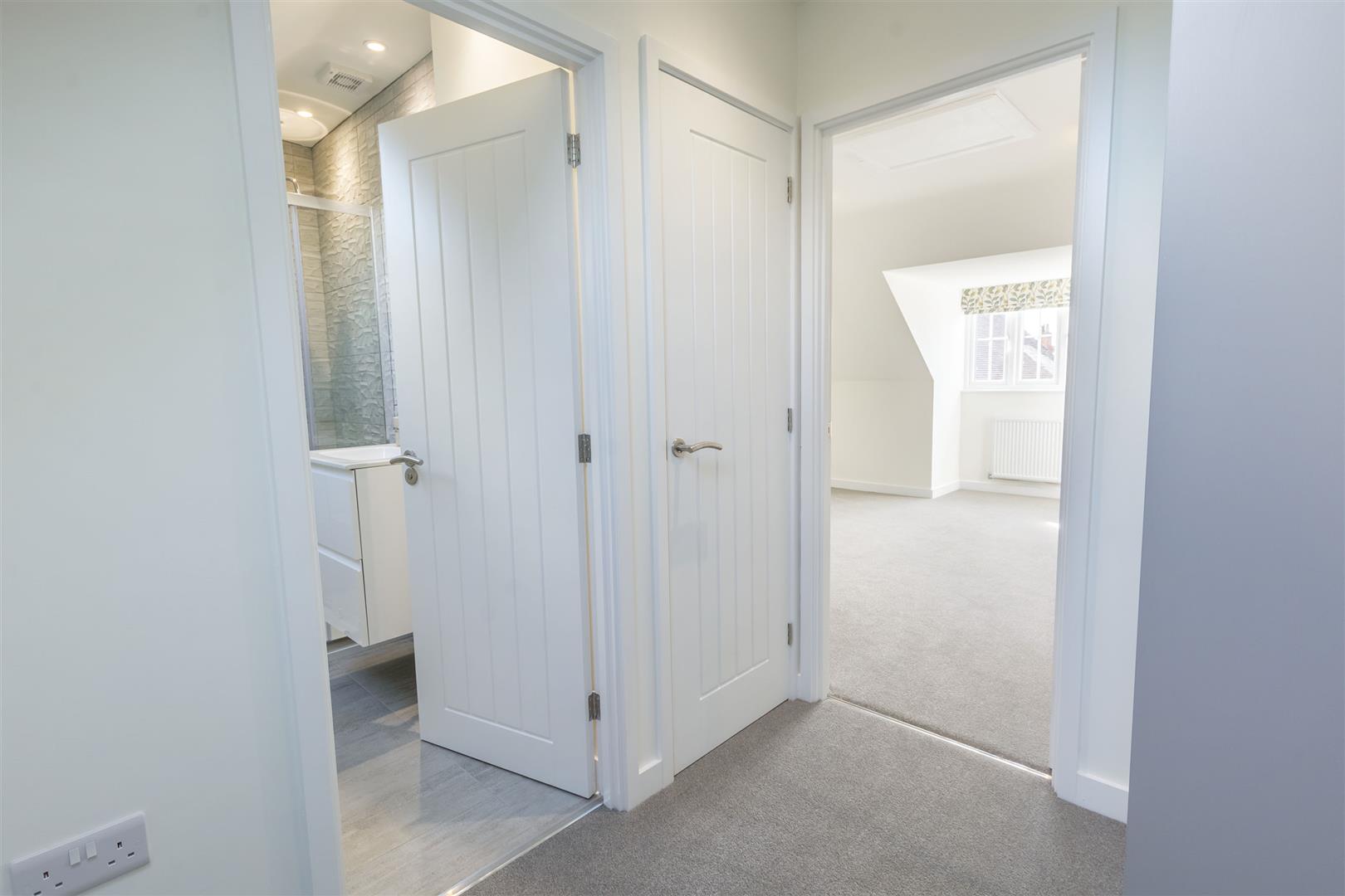 Harlaxton Drive, Long Eaton Robert Ellis Estate Agents